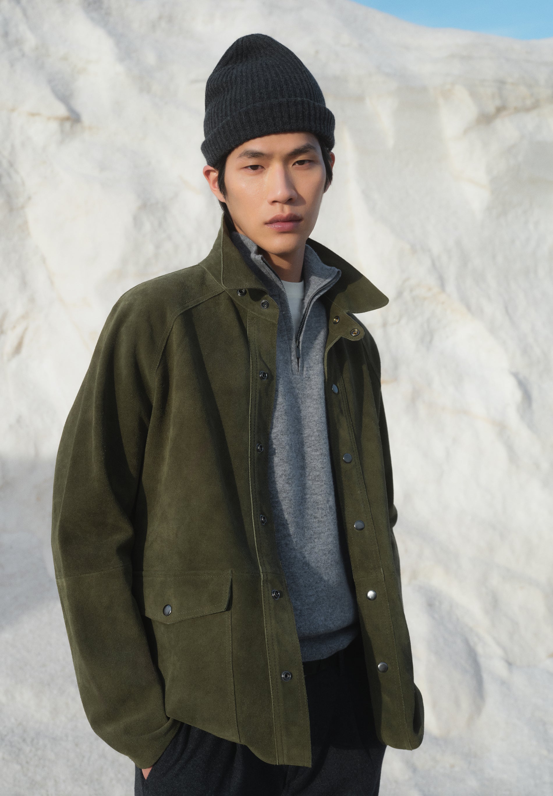 CHAQUETA ANTE BOLSILLOS TAPETA