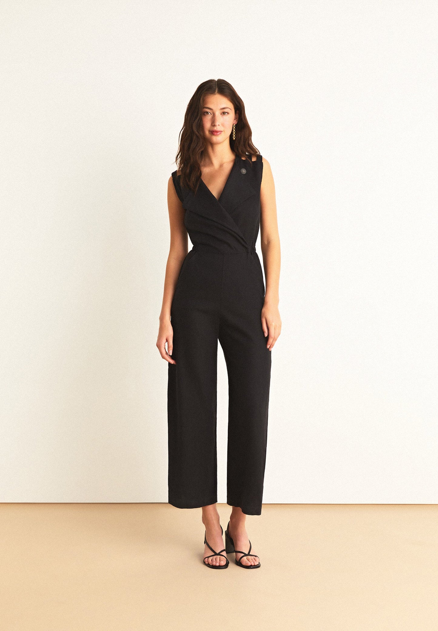 MONO LINO ESCOTE DOBLE MULTIPOSICÓN