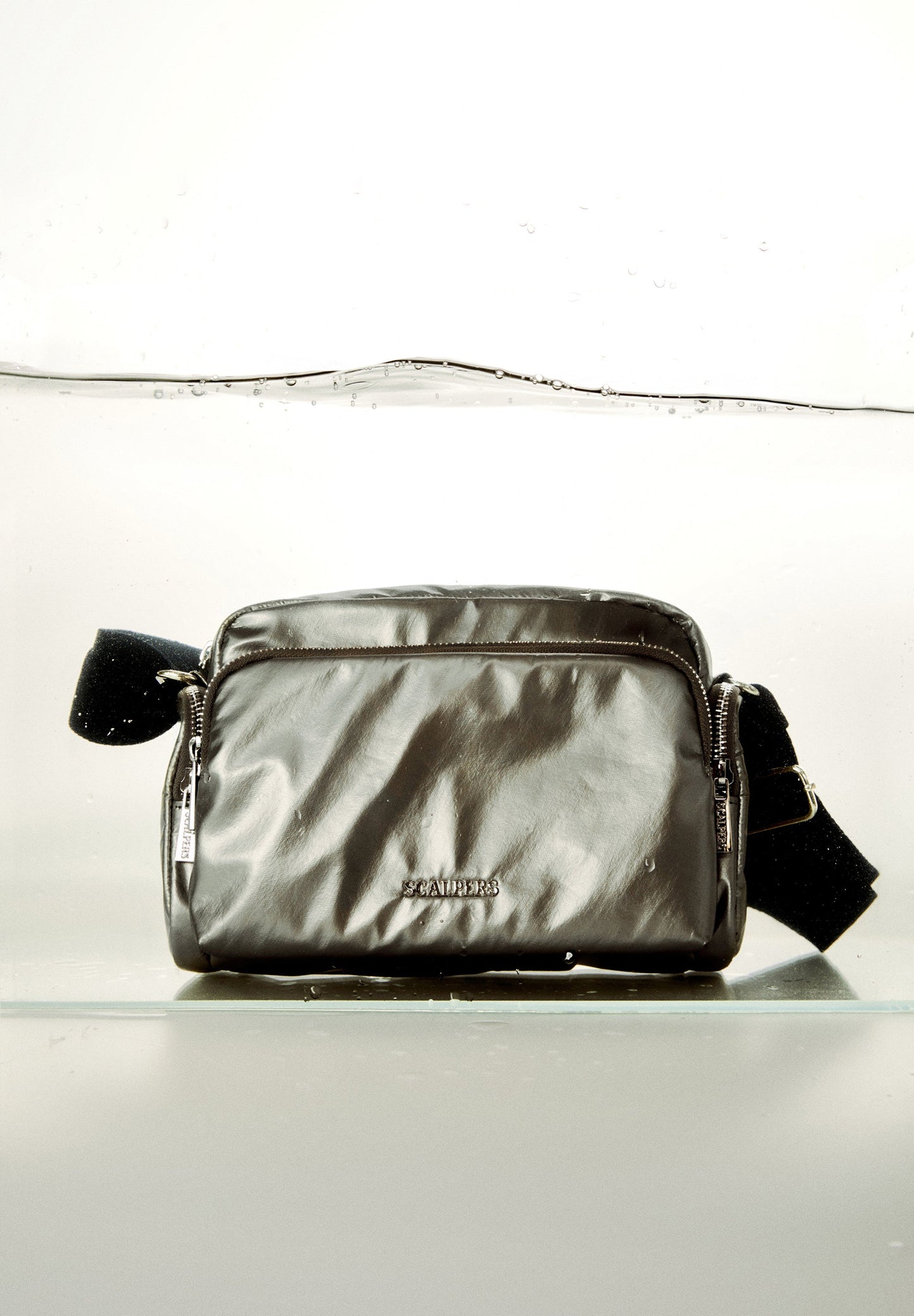 BOLSO BANDOLERA BOLSILLOS