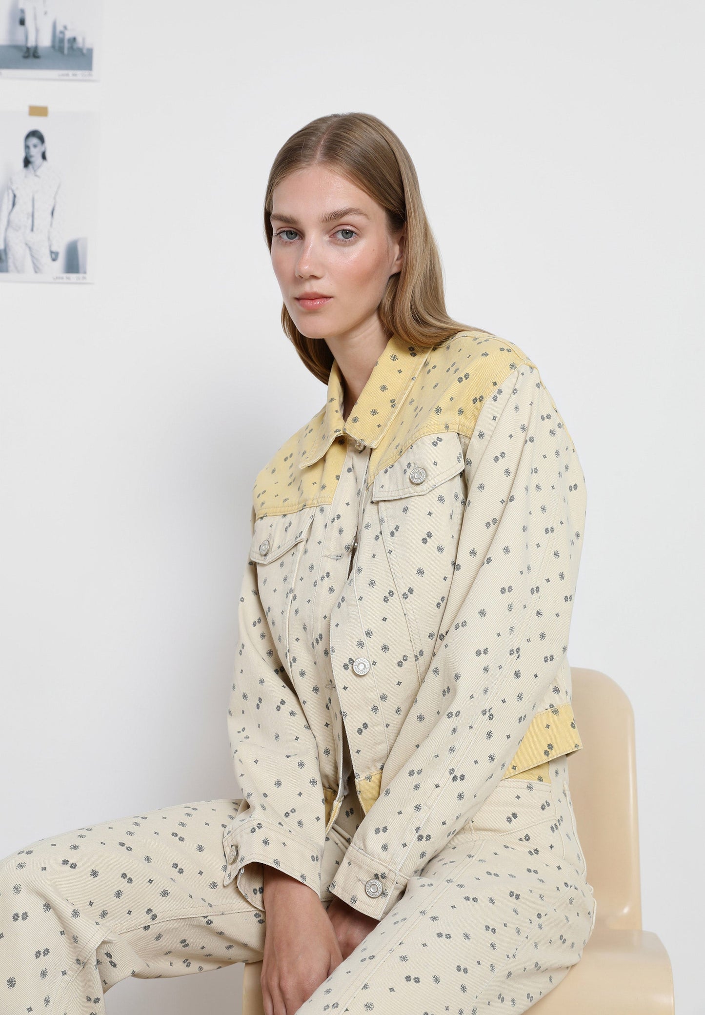 CHAQUETA DENIM MOTIVOS ÉTNICOS