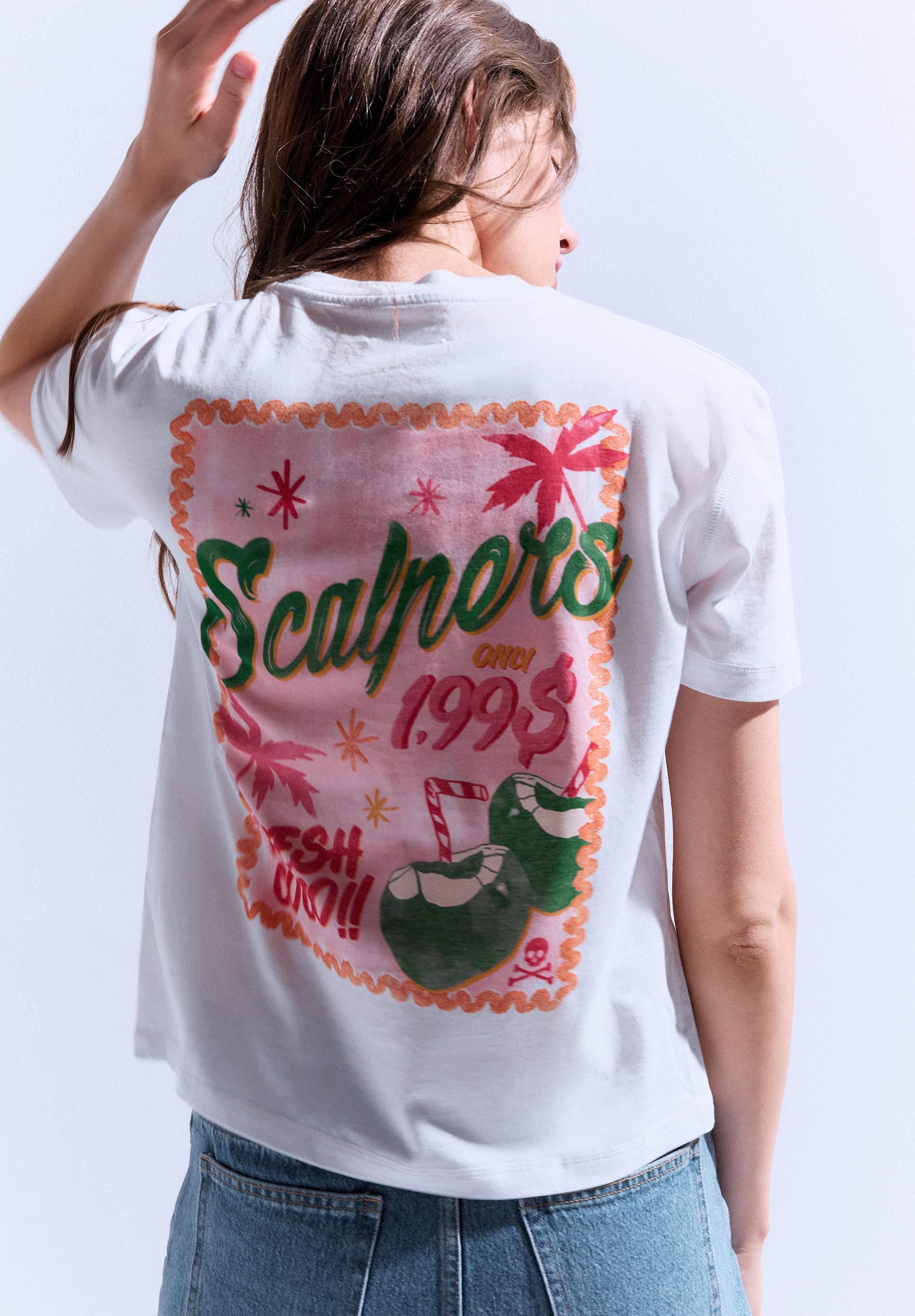 CAMISETA PRINT TRASERO COCO