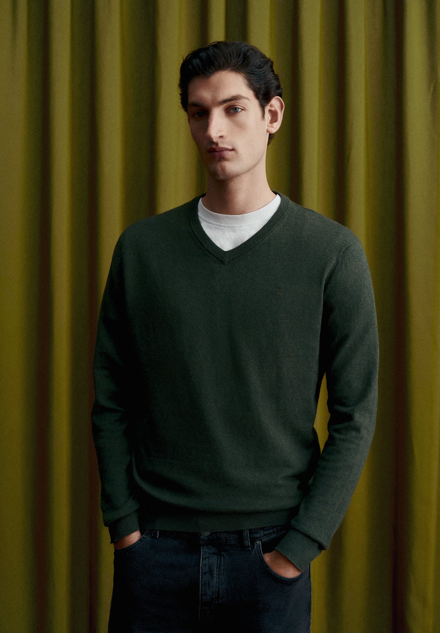 JERSEY CUELLO PICO CON CASHMERE